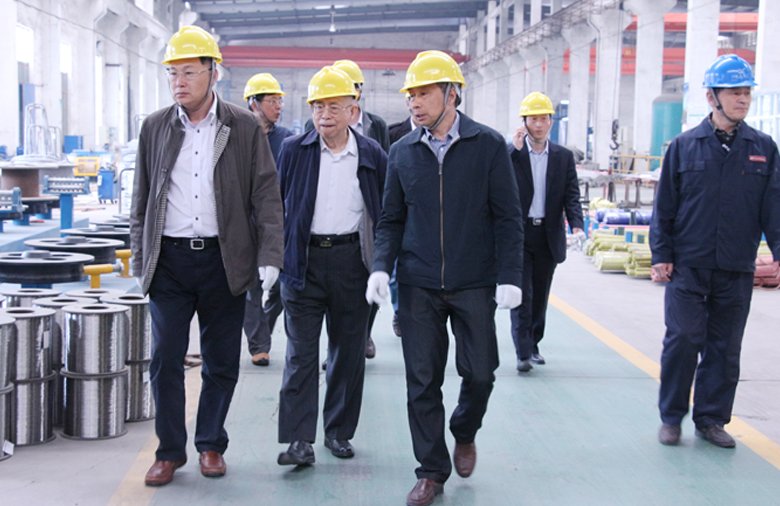 北京科技大學原副校長鐘廷珍一行蒞臨我司參觀指導